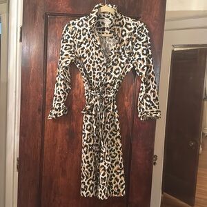 Jcrew size 0 cheetah 🐆 button down ties at waist